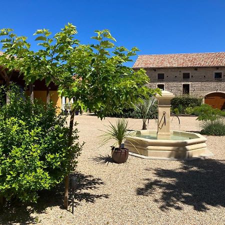 Le Clos De Quintaine Chambres d'Hôtes Clessé Exterior foto